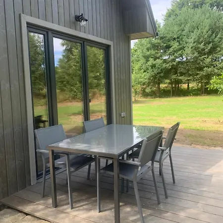 Caloroczny בית נופש Machowino